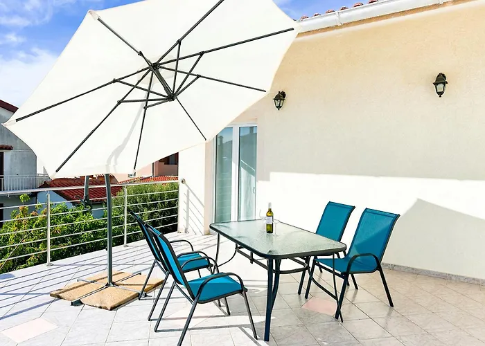 Sunside Apartments