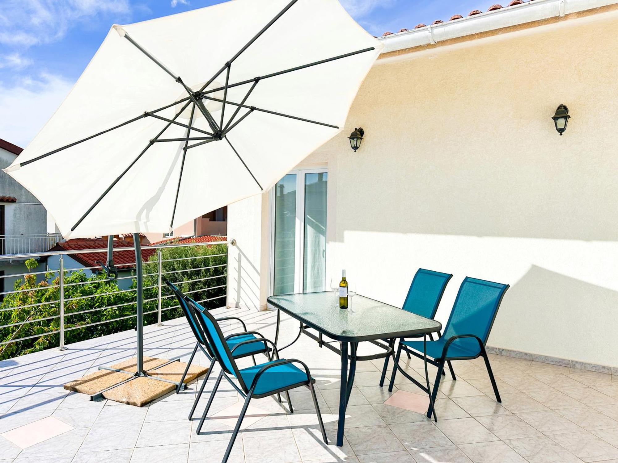 Apartma Sunside *